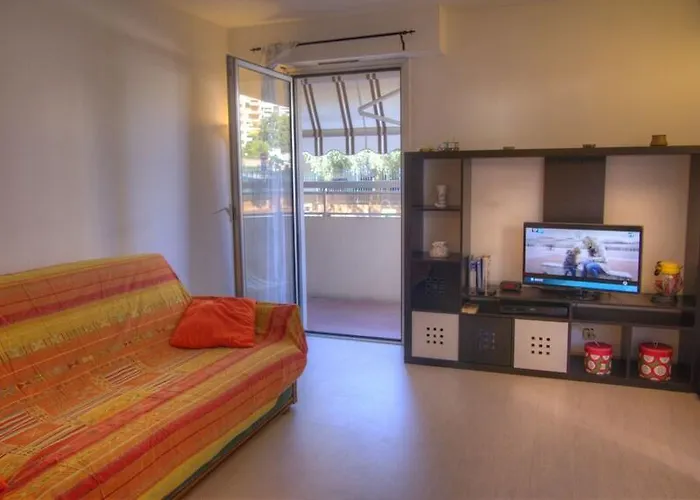 Palais Apartment *